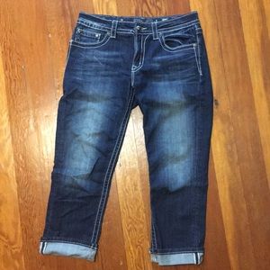 Miss Me denim capris